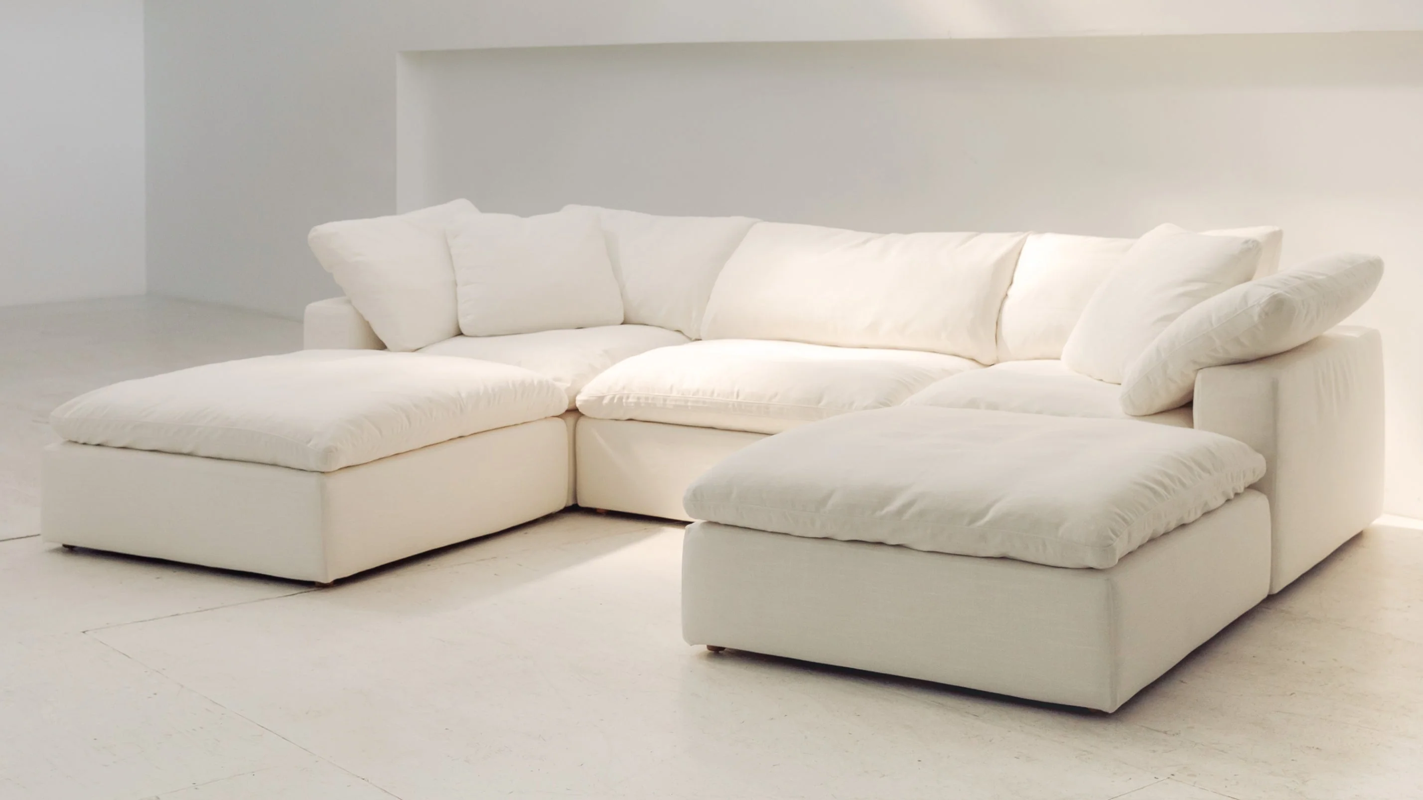 Movie Night™ 5-Piece Modular U-Shaped Sectional, Standard, Truffle - Image 7